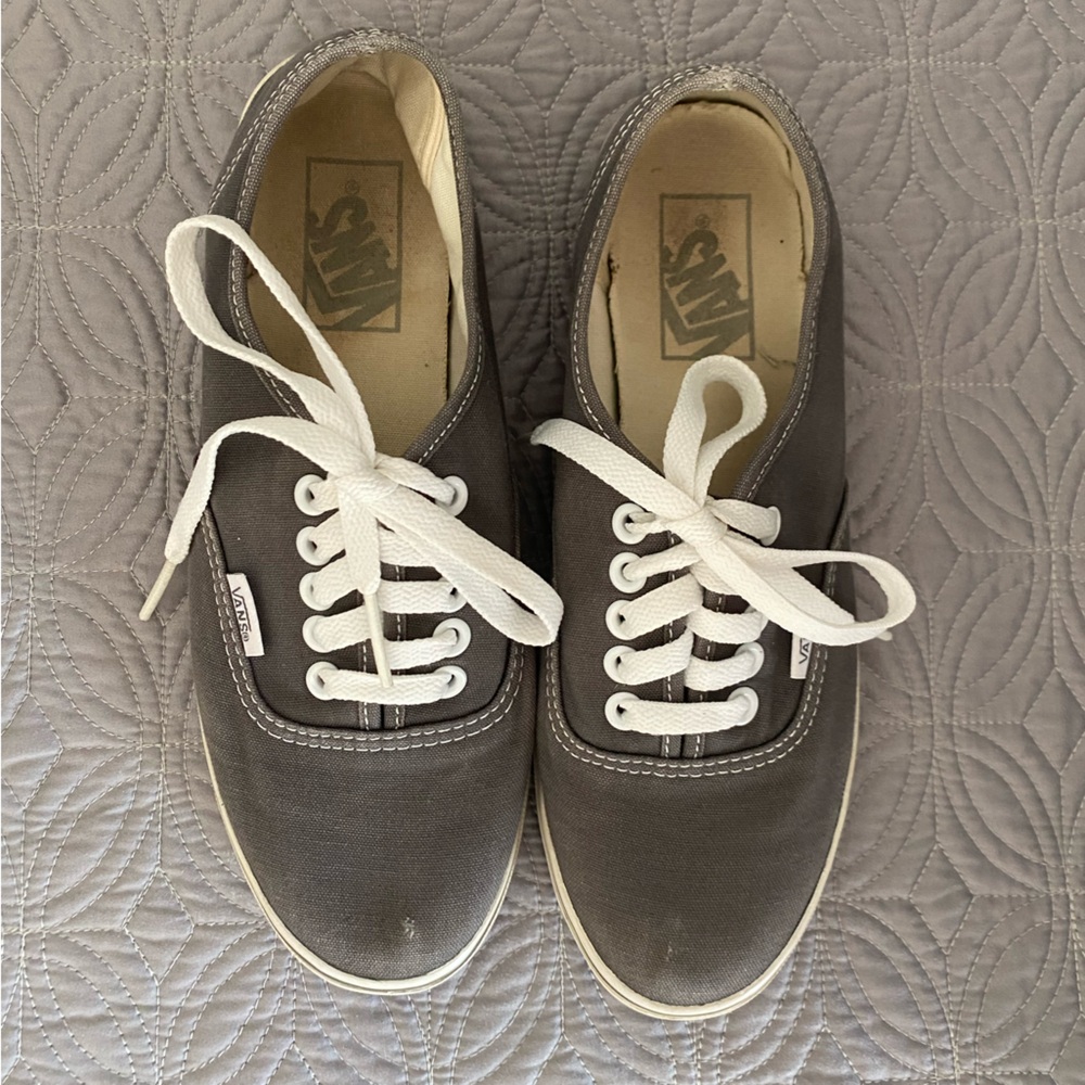 Gray vans shoes (authentic shoe)